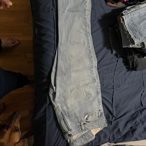 Hollister slim straight 34x32